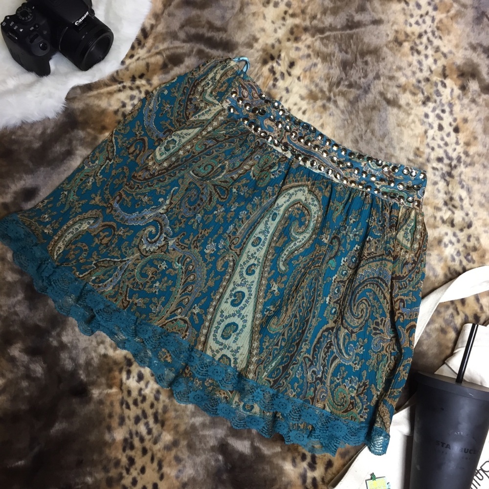 Peacock lace skirt